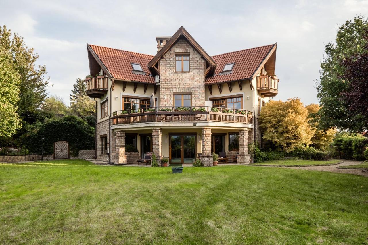 Вилла Private With Indoor Pool Будапешт