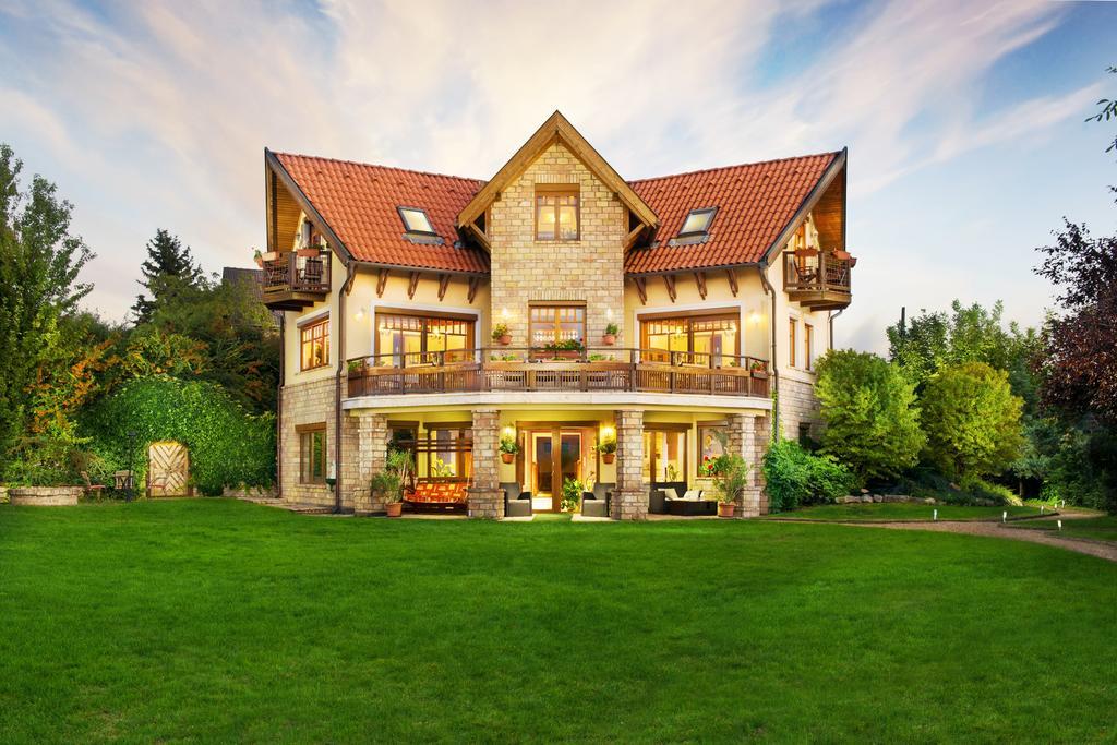 Вилла Private With Indoor Pool